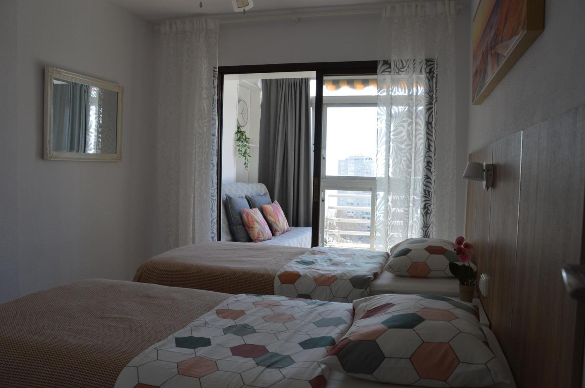 Apartamentos Provima Benidorm Kültér fotó